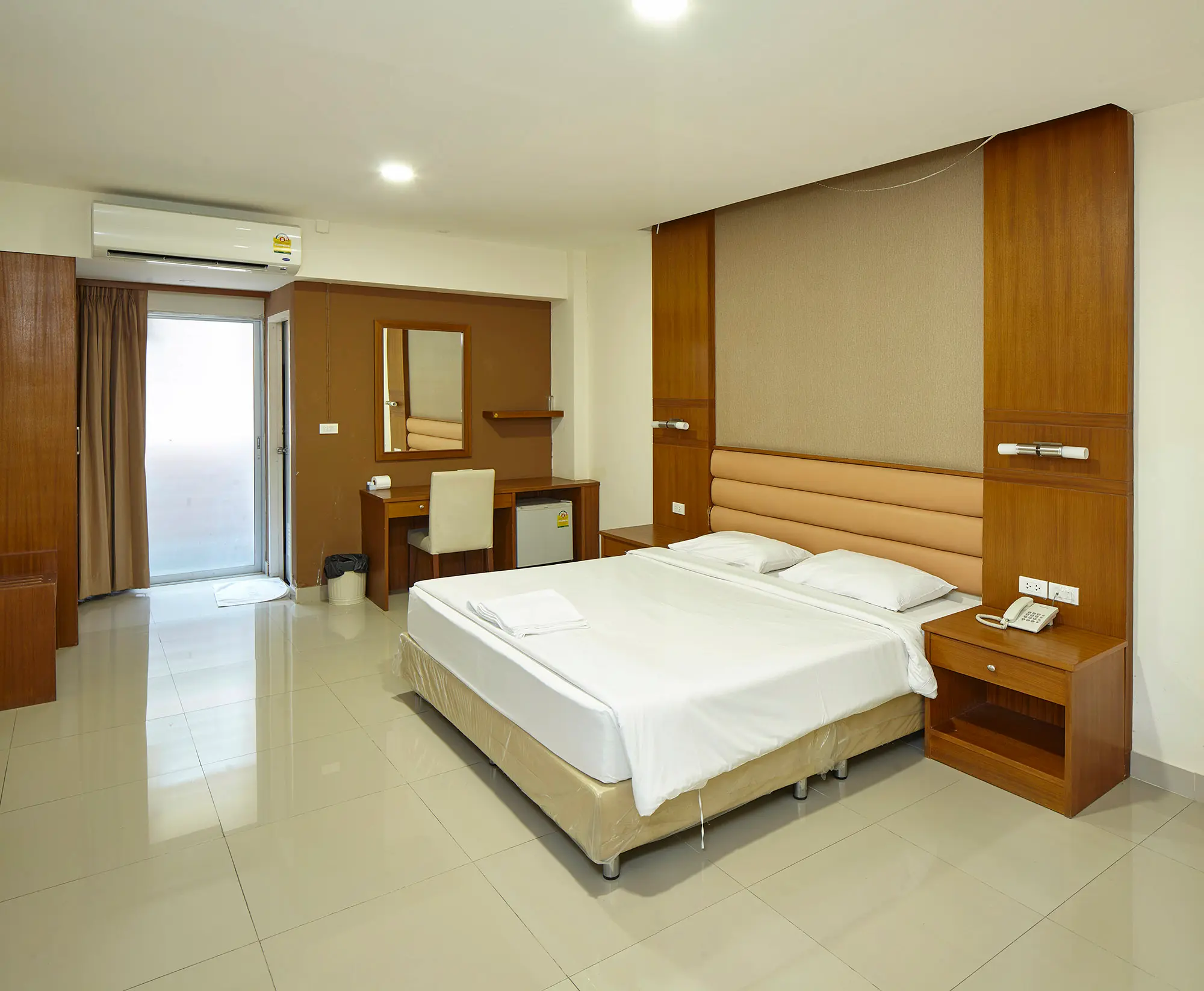 Hotel and Tourism Professional Center - ภาพถ่ายสถานที่ในมหาวิทยาลัยกรุงเทพธนบุรี