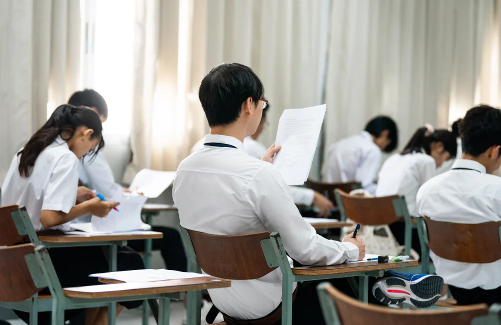 มหาลัยเอกชนที่ไม่ต้องสอบเข้า